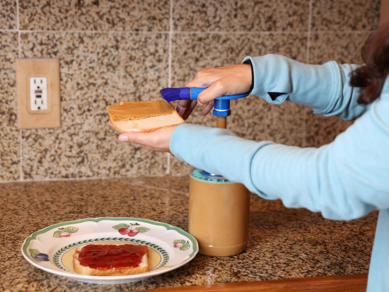 Throw Away Your Peanut Butter Knife! FN Dish BehindtheScenes